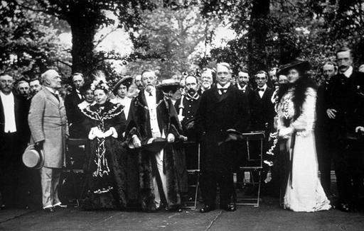 Image opening of the park